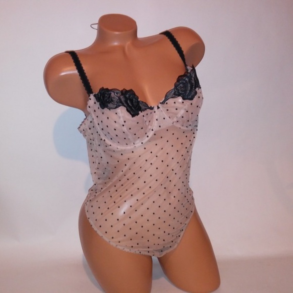Victoria Secret Lingerie Teddy One Piece Bodysuit Large Beige Black Embroidered